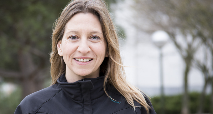 «La política no puede profesionalizarse»