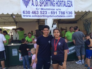 Paseo de medallas por la fiesta