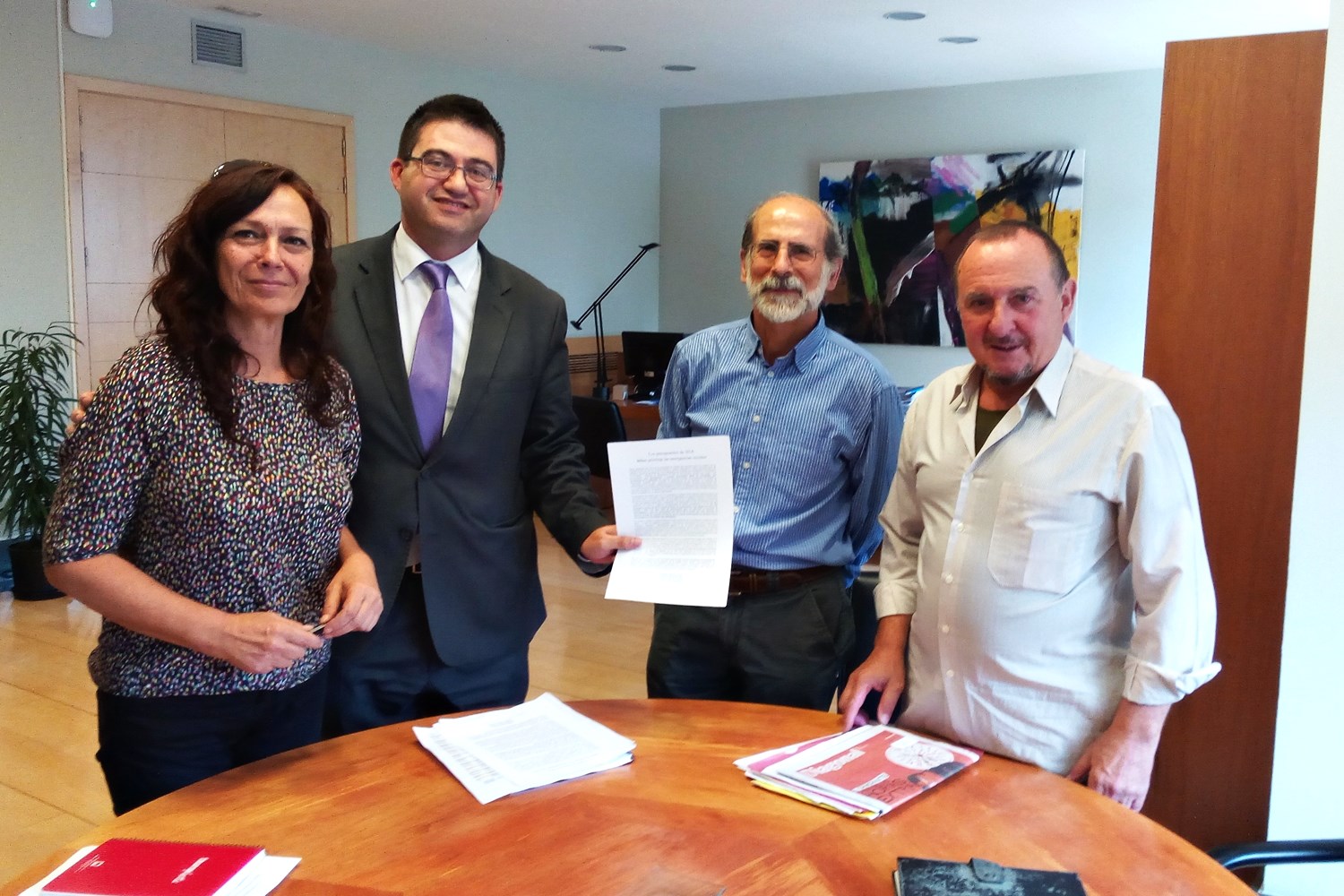 Invisibles Hortaleza se reúne con el concejal Sánchez Mato