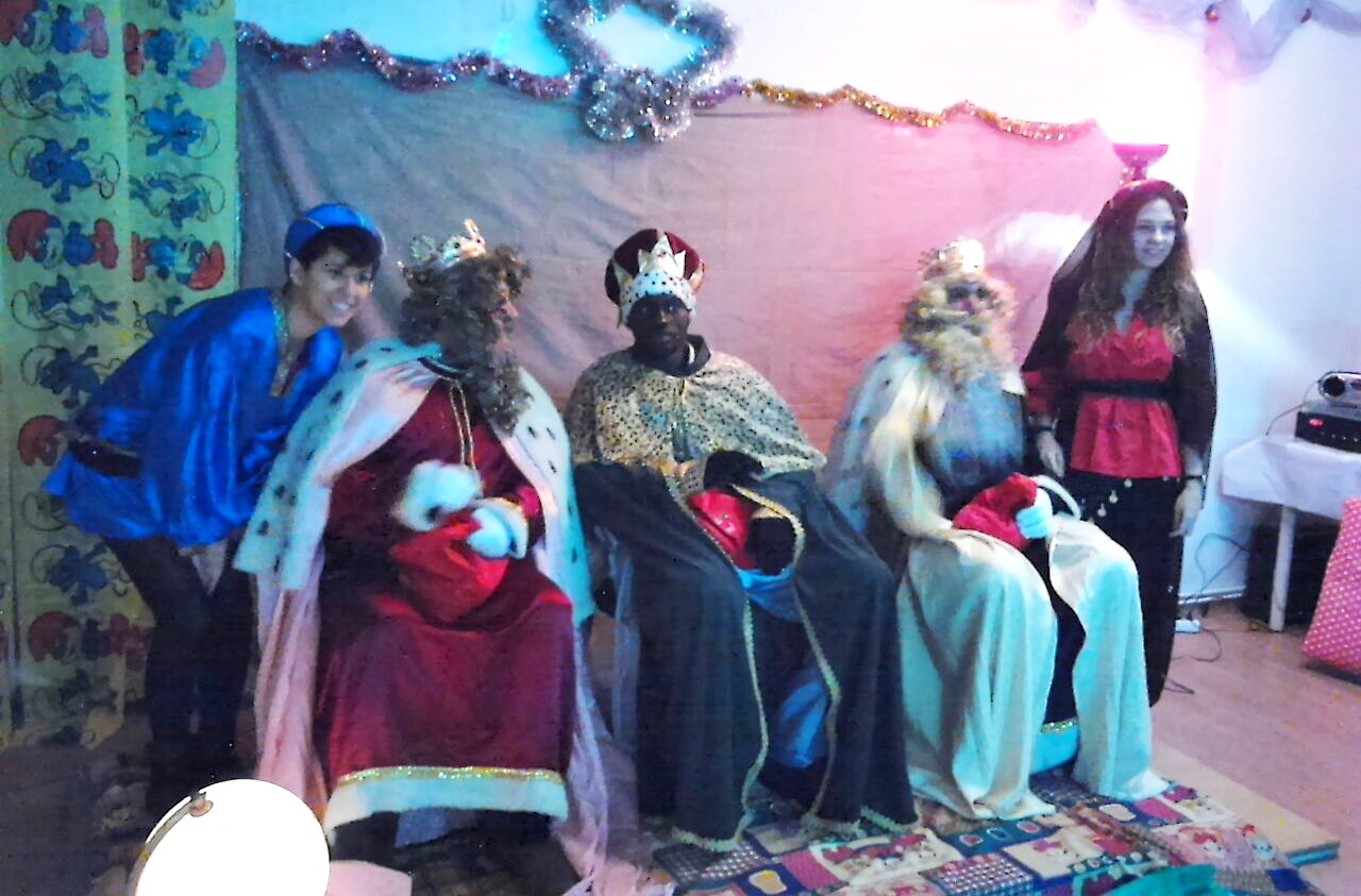 Ningún niño ni niña sin juguetes en Manoteras