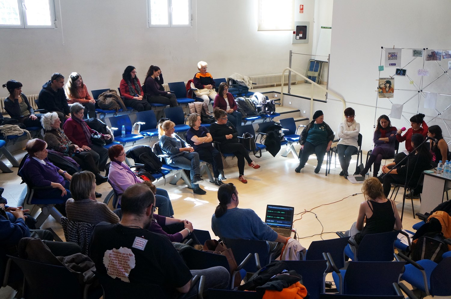 Celebración vecinal del Día de la Mujer