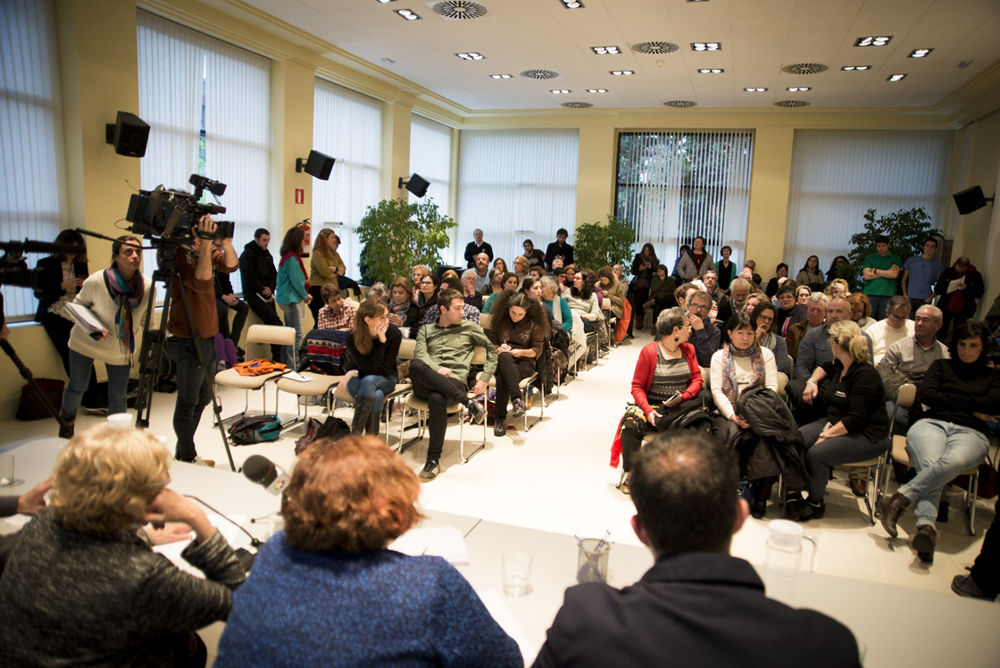 Carmena vuelve a Hortaleza para escuchar al vecindario