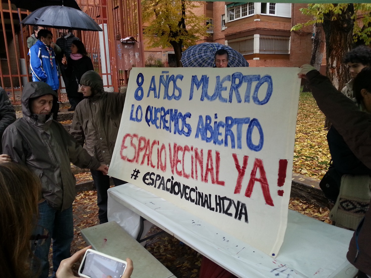 El vecindario reabre el colegio Pedro Alvarado