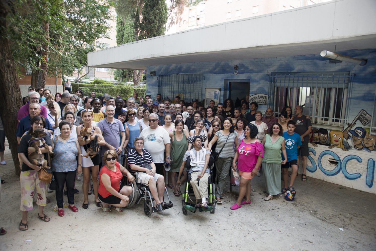 La Comunidad de Madrid reclama en Manoteras una deuda impagable