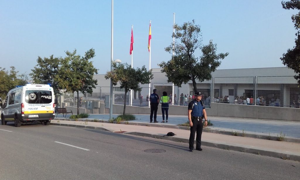 Policía Colegio Valdebebas