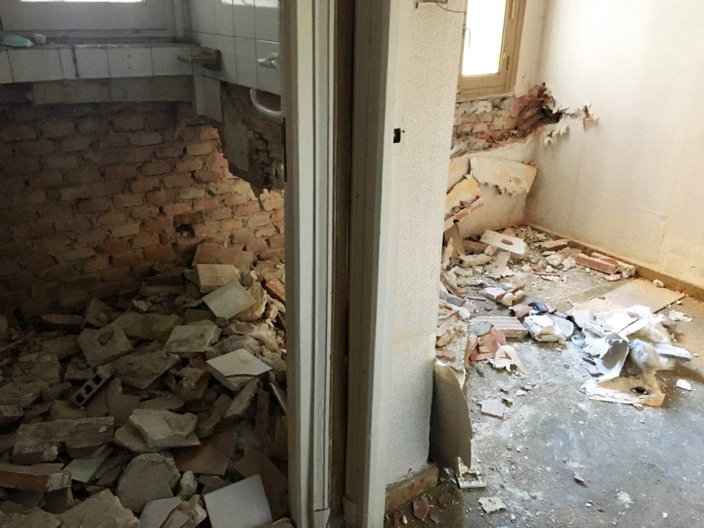 Destrozos Colonia Banesto