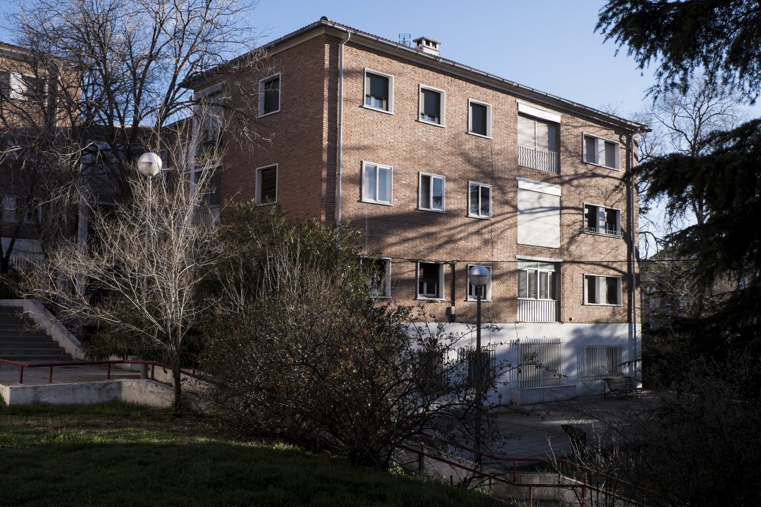 El vecindario de la Colonia Banesto denuncia el acoso de la inmobiliaria Metrovacesa