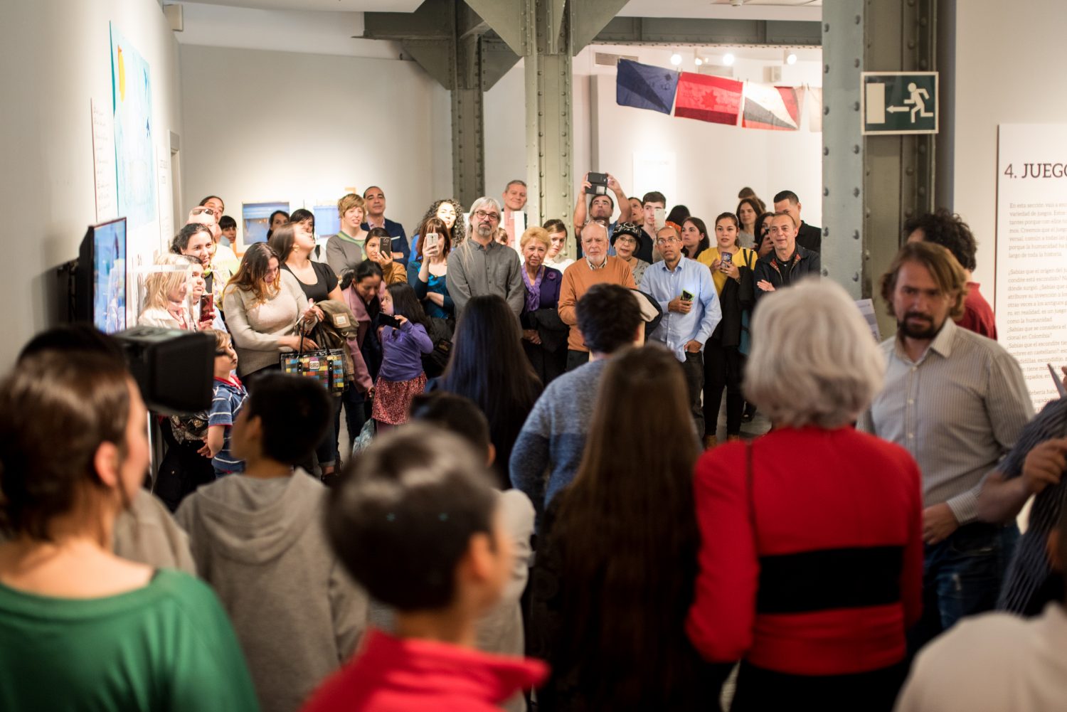 Una exposición en Cibeles comisariada por escolares del barrio