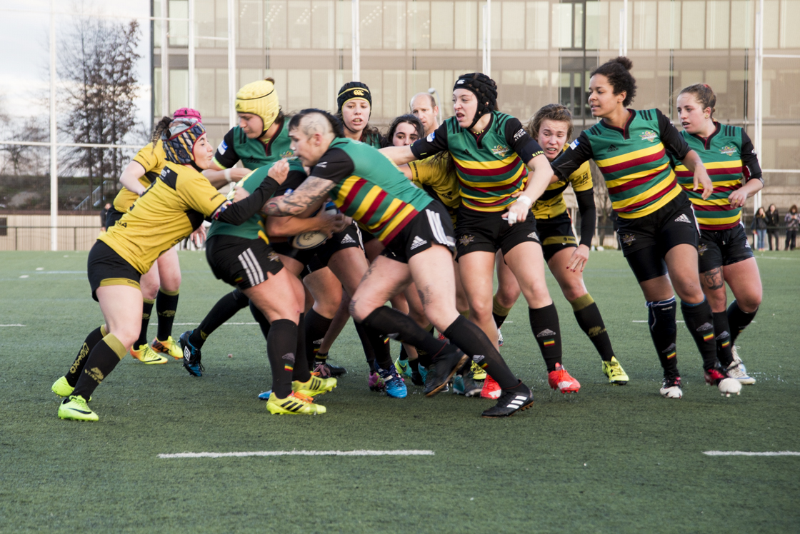 Las ‘dragonas’ disputan la Copa de la Reina de rugby