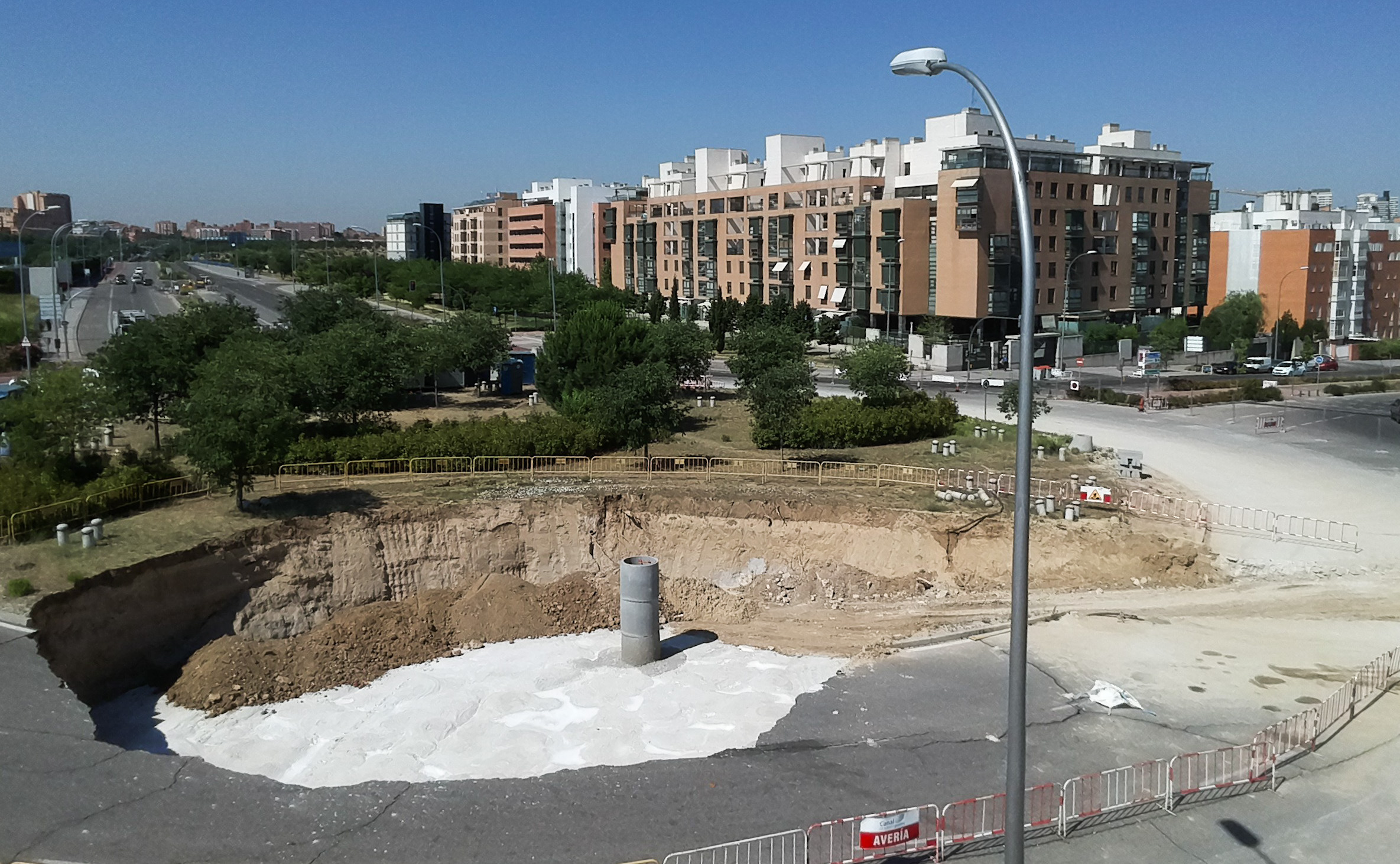 Tres meses de socavón en Sanchinarro