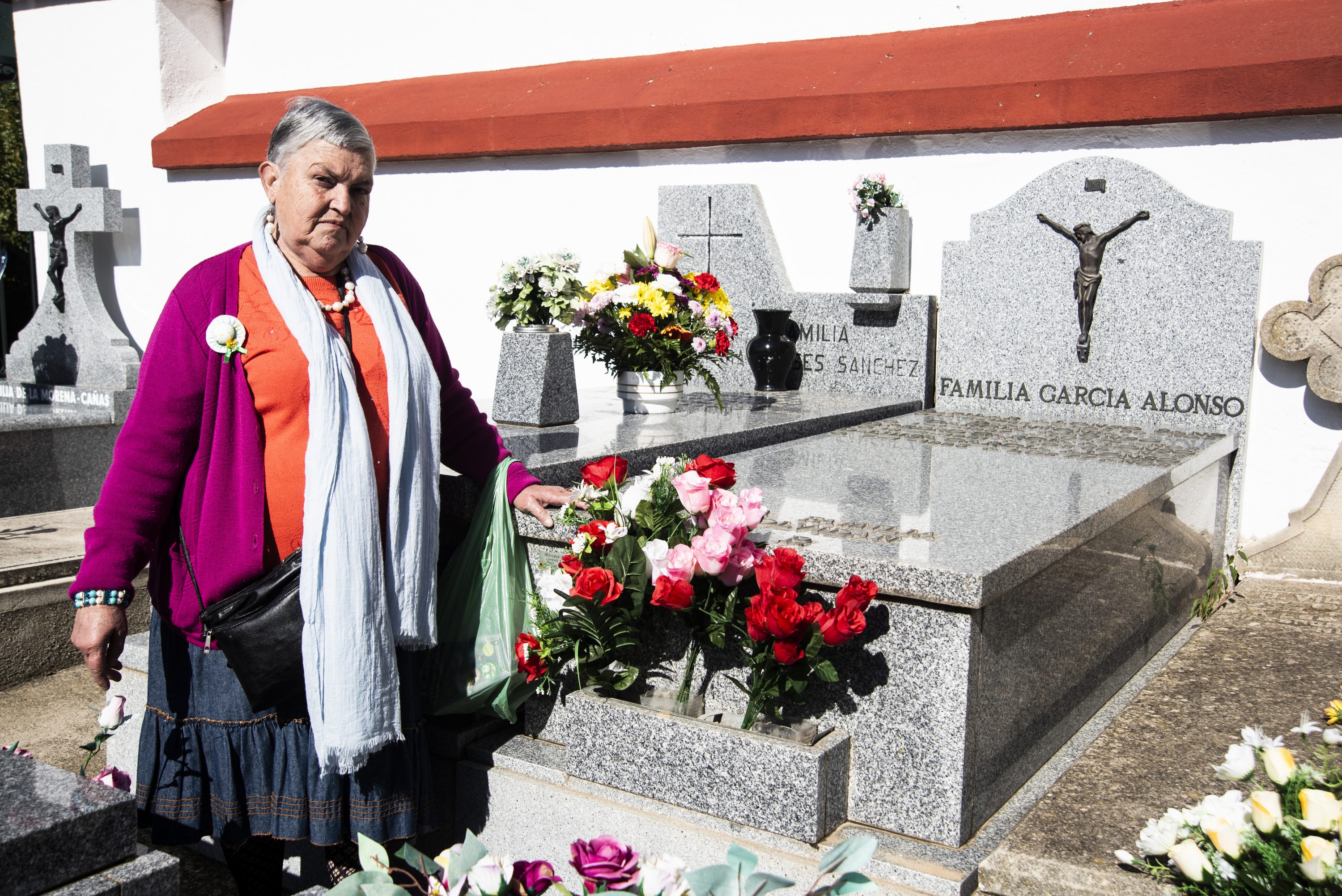 Un cementerio autogestionado por el pueblo