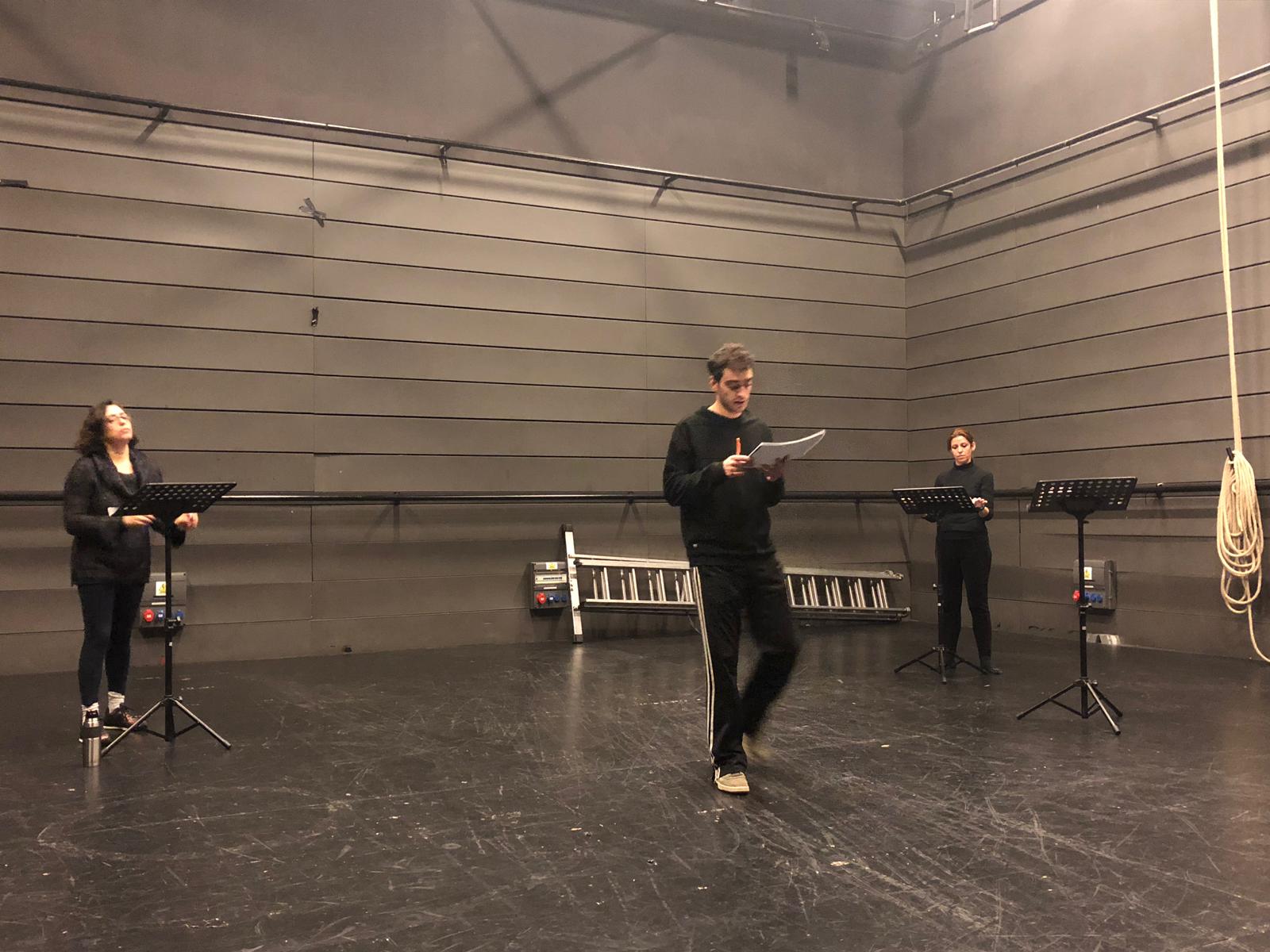 La voz de Matilde Landa se escucha en Hortaleza