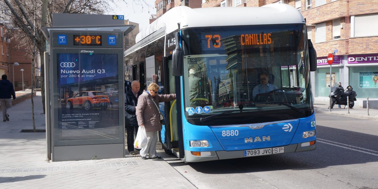 La línea del 73 pega el estirón y se sale del barrio