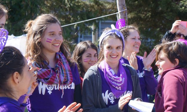 Las mujeres toman las calles de Hortaleza por el 8M