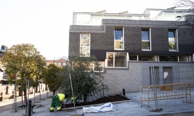 Enésimo retraso de los definitivos realojos del Poblado de Absorción de Canillas