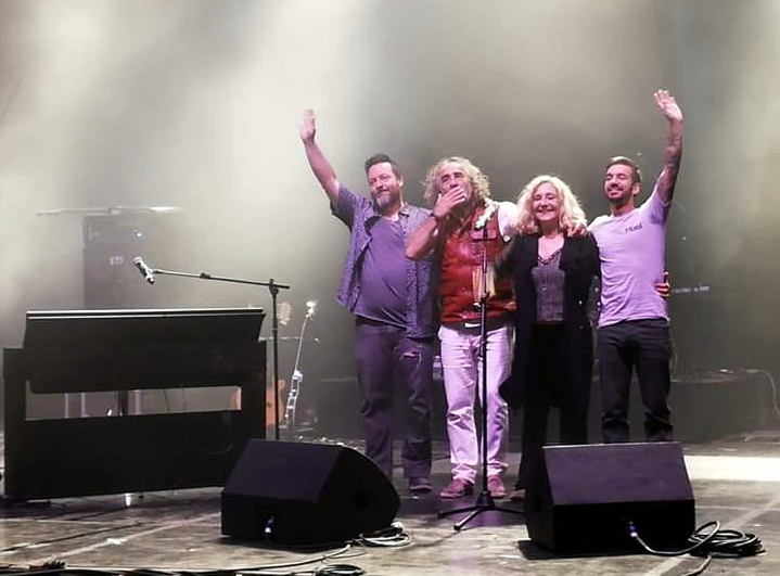 El concierto de Cómplices le sale caro al barrio