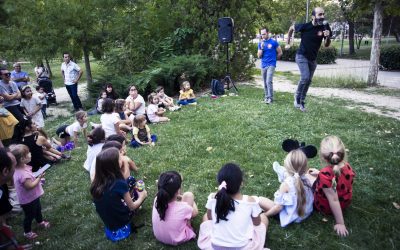 Ocio y cultura en Manoteras: teatro y taller de improvisación con Impro Impar