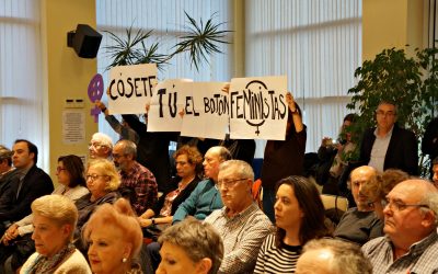 Protesta feminista en el Pleno de Hortaleza