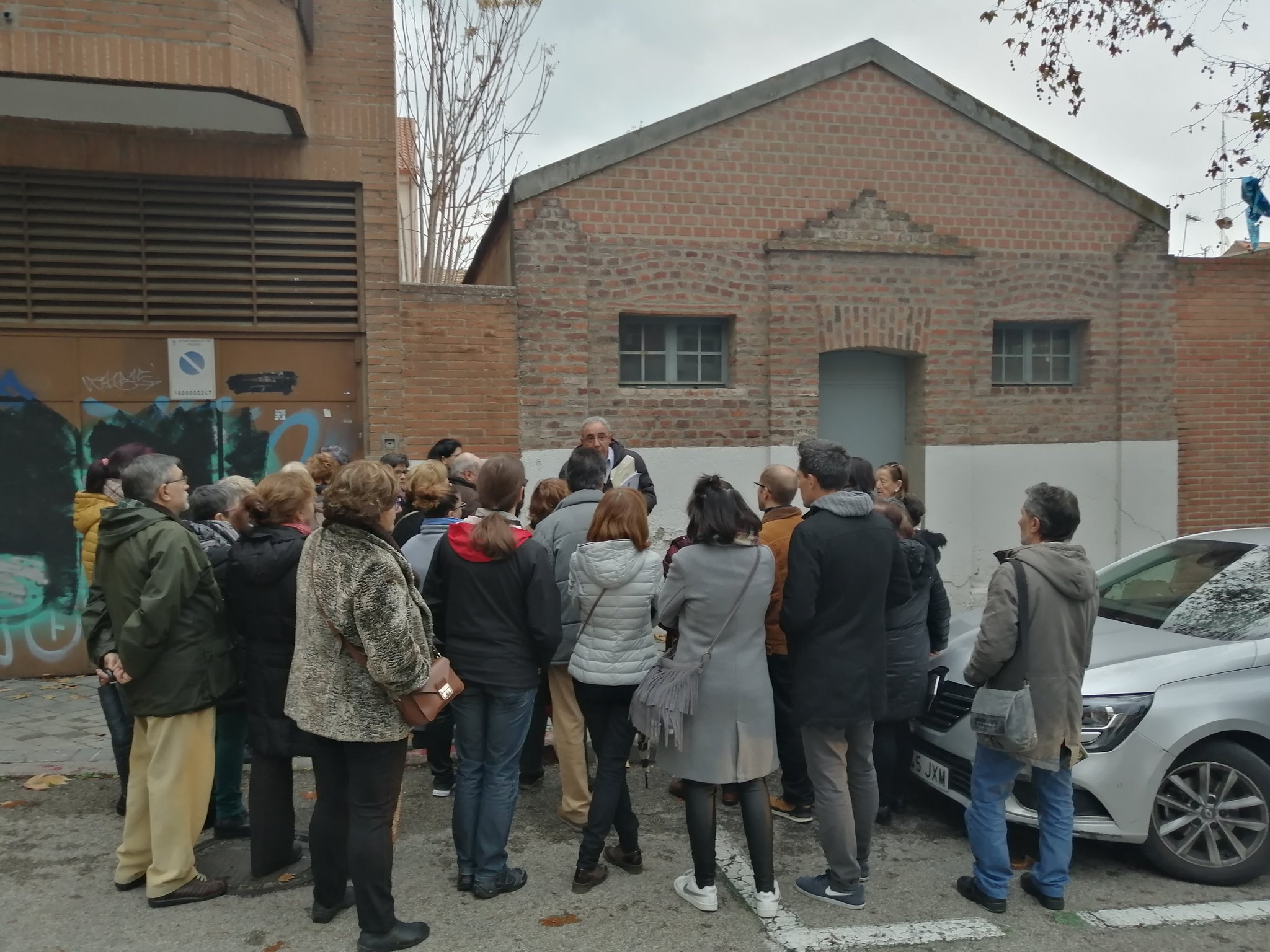 Entrada al antiguo lavadero municipal