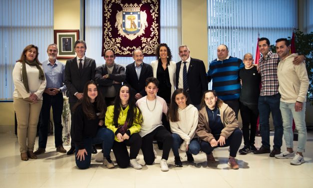 Hortaleza organiza un torneo de fútbol femenino contra la violencia de género