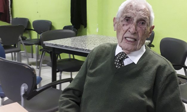 Pedro Prieto se corta la coleta radiofónica