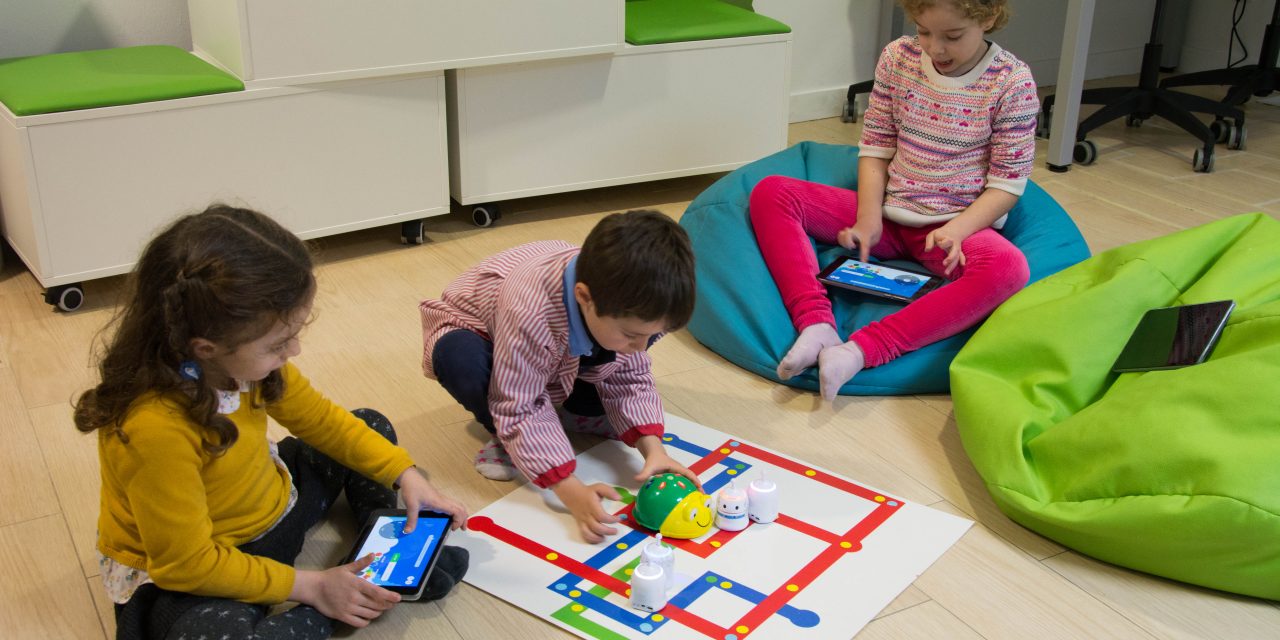 Hack&Tech, educando en competencia digital