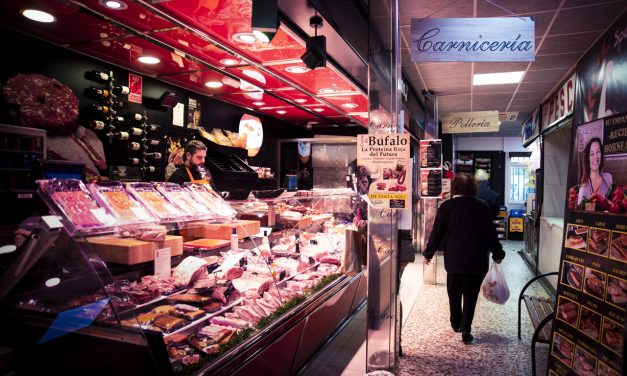 Mercados y comercios de barrio, otros héroes anónimos de la cuarentena