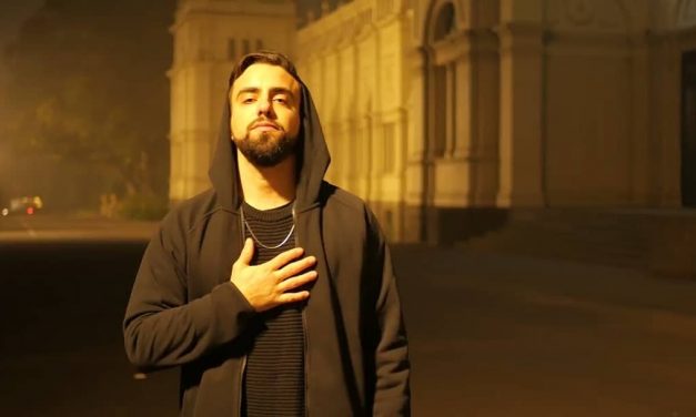 «Intento que la gente que me escuche se cuestione su realidad»