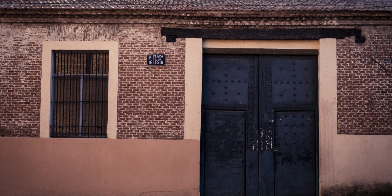 “Son dos mierdas de edificios sin ningún valor”