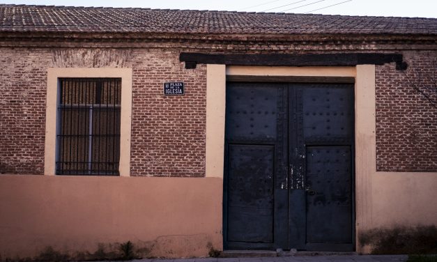 “Son dos mierdas de edificios sin ningún valor”