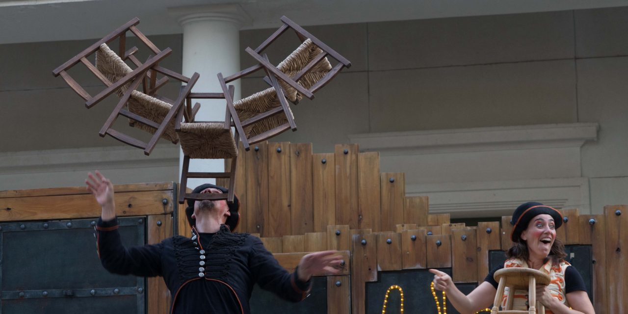 Aloló: malabares y magia bajo los árboles de la ORCAM