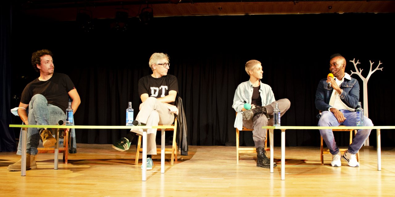 El director David Trueba presenta en Hortaleza su nueva película ‘A este lado del mundo’