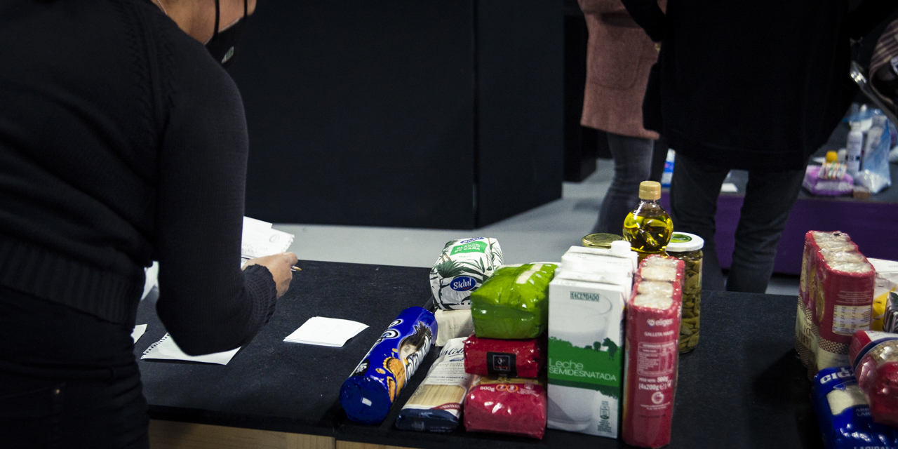 Hortaleza Ayuda, más que una cesta solidaria