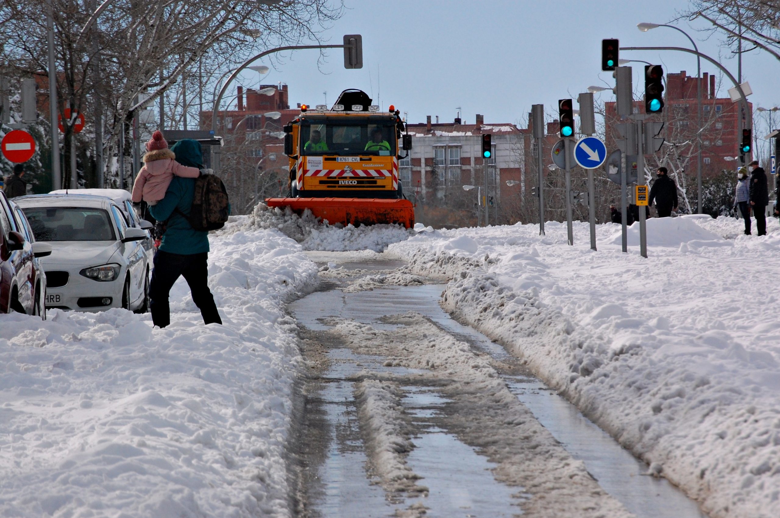 Alvaro Jimenez Excavadora scaled