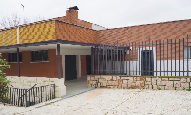 Talleres de empleo en el centro Santiago Apóstol de Manoteras