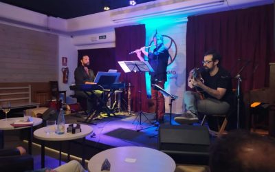 Concierto en el Centro Cultural Carril del Conde: World Hot Trio