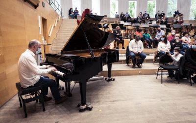 Emotiva entrega de los premios del Certamen Juan Carlos Aragoneses