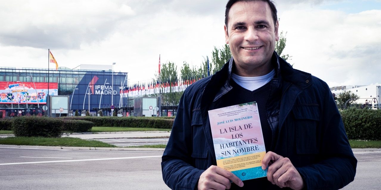 “Parte del libro se inspira en las historias que me contaban en el hospital”