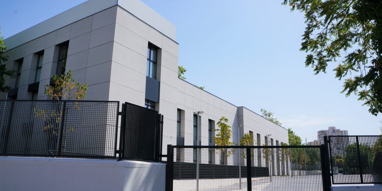 Los edificios del antiguo Rubén Darío llevan más de un año cerrados tras su reforma