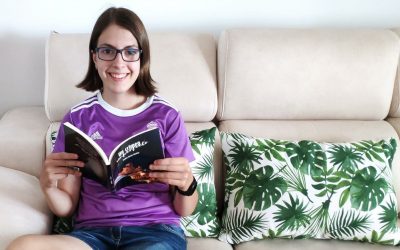 “Llevo escribiendo desde los tres años”