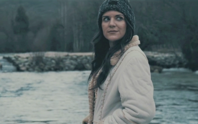 La actriz hortalina Jennifer Rubio, premio Pávez