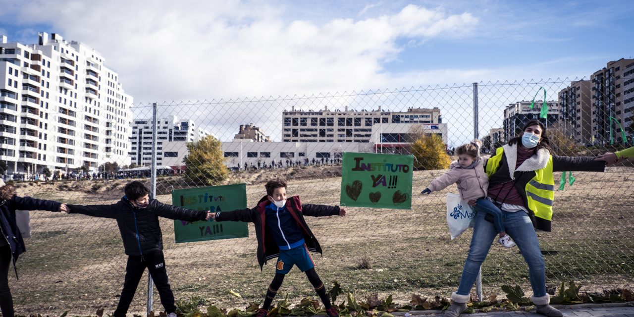 Valdebebas sigue sin centro de salud ni instituto