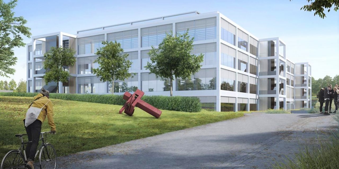 Acciona ultima su aterrizaje en las antiguas oficinas de Banesto