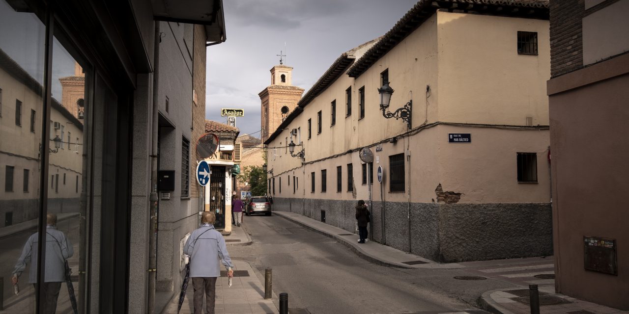 La Escuela CES quiere los edificios de los Paúles