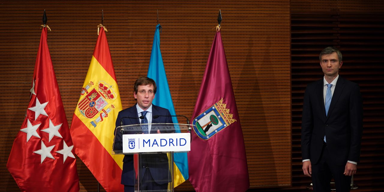 Almeida anuncia una glorieta para Zelensky en el distrito de Hortaleza