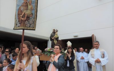 Fiestas de San Antonio en Las Cárcavas: procesión del santo