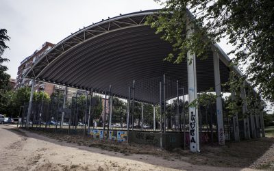 Demolida la cubierta de Santa Adela por riesgo de derrumbe