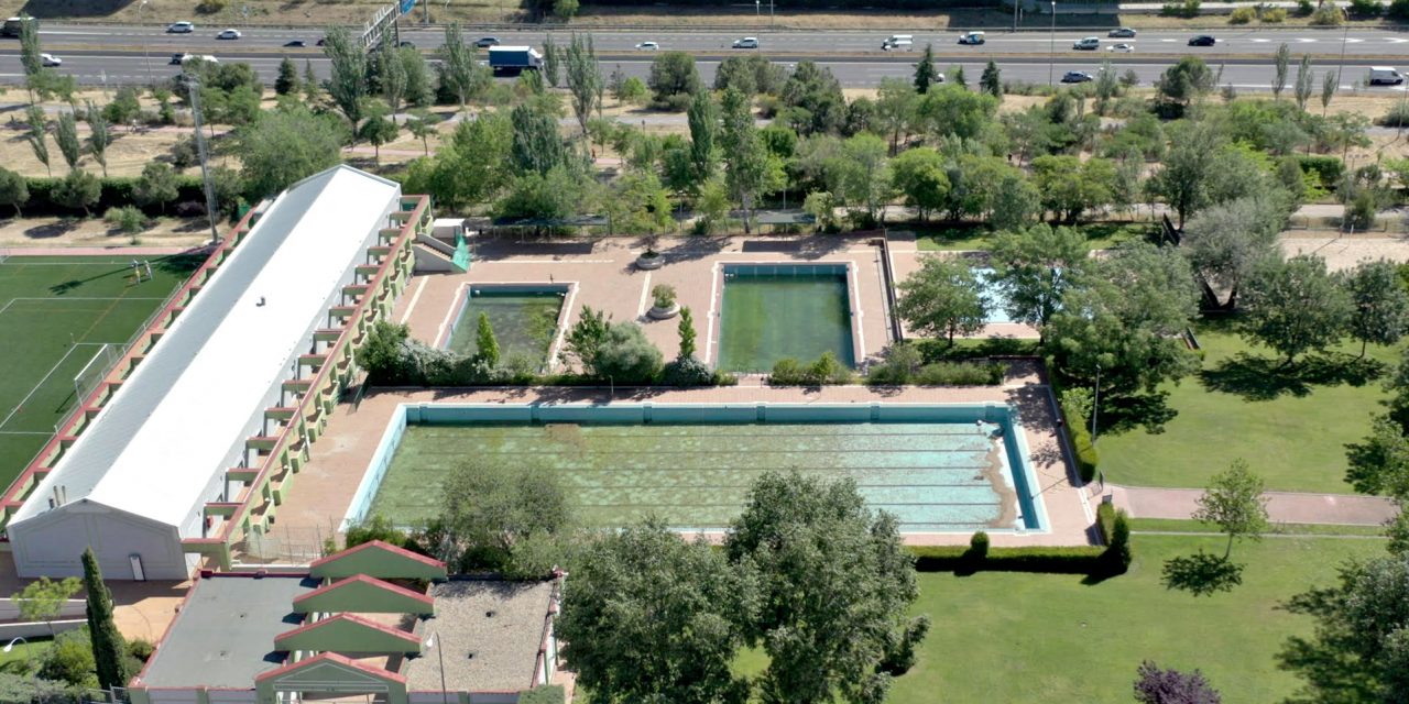 Las piscinas municipales de Villa Rosa, de nuevo cerradas por obras en verano