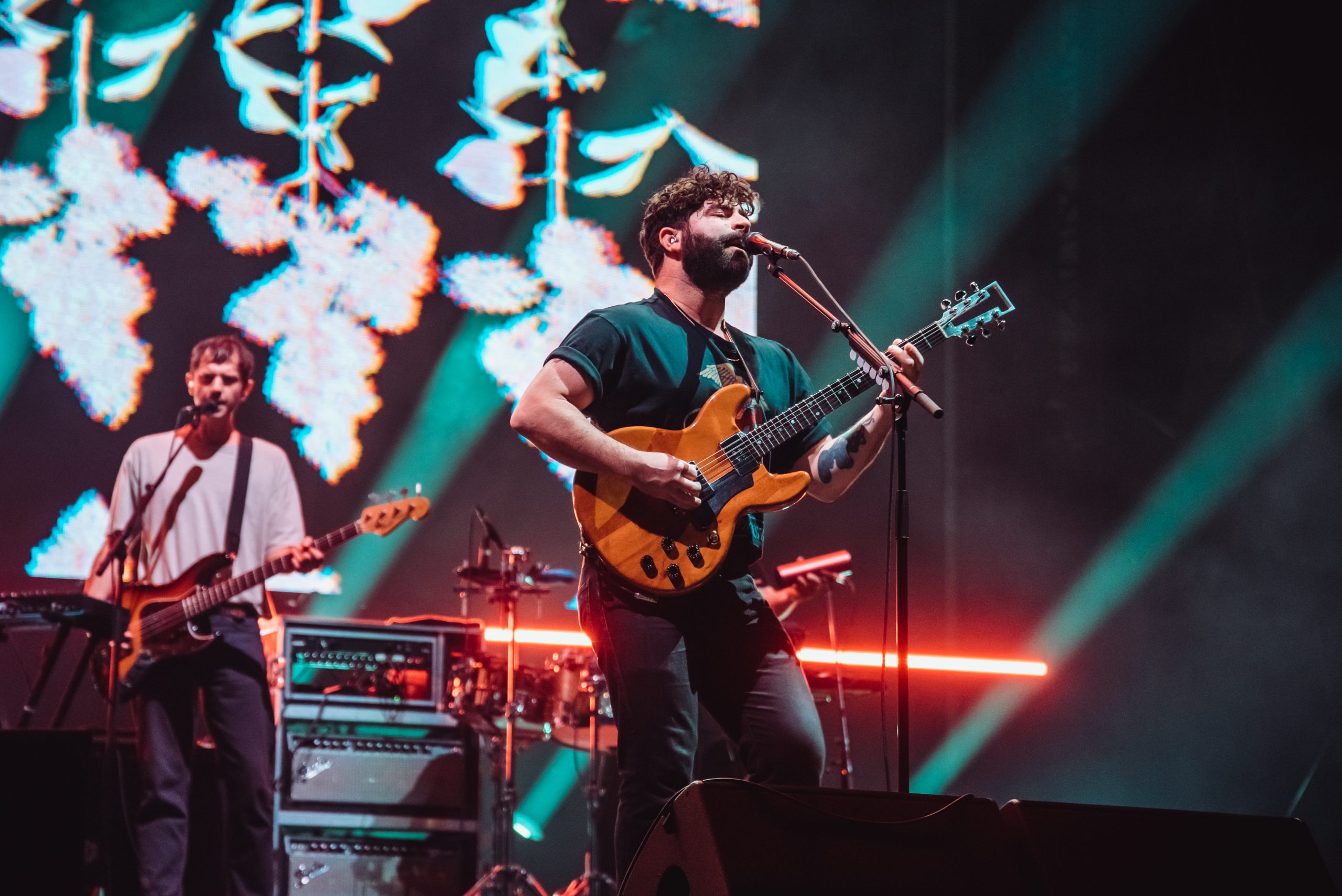 02 MadCool2022 06 Foals JavierPortillo 02 scaled