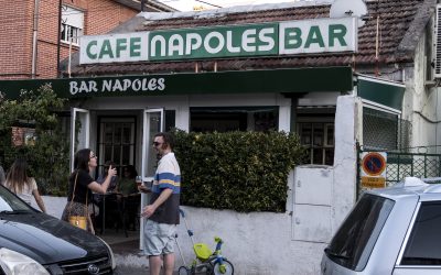 El bar Nápoles de Canillas echa el cierre para siempre
